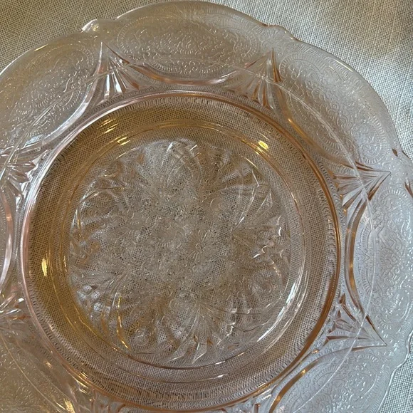 Pink Depression Royal Lace Small Plates (8) - Picture 8 of 11